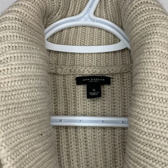 Ann Taylor Faux Fur Sweater Vest Merino Wool Modal Cashmere Beige Size Small - Picture 2 of 7